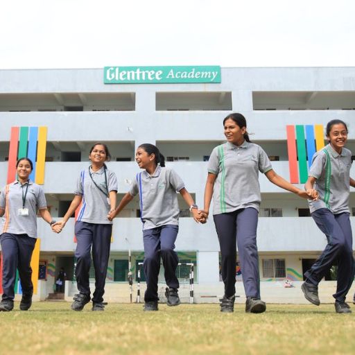 happy-students