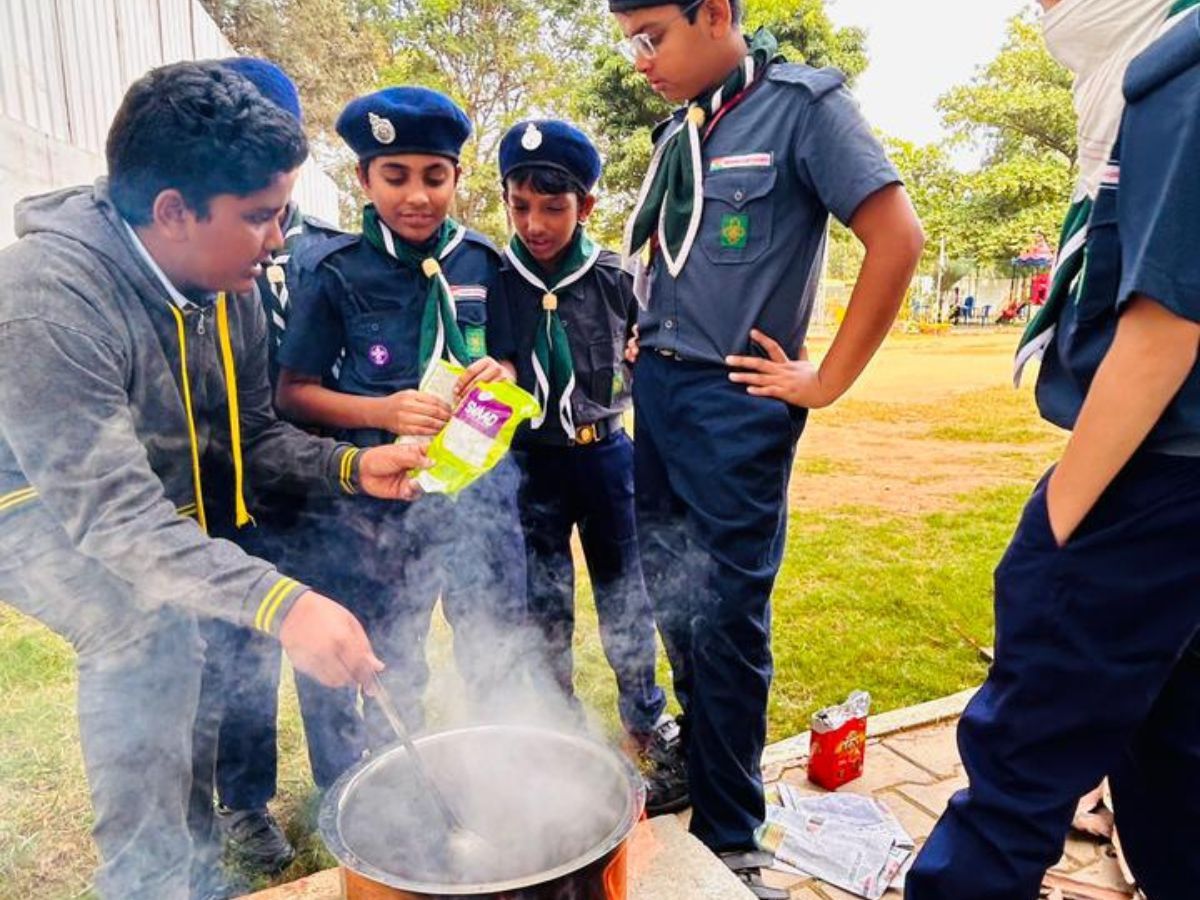 scouts-and-guides-cooking-activity